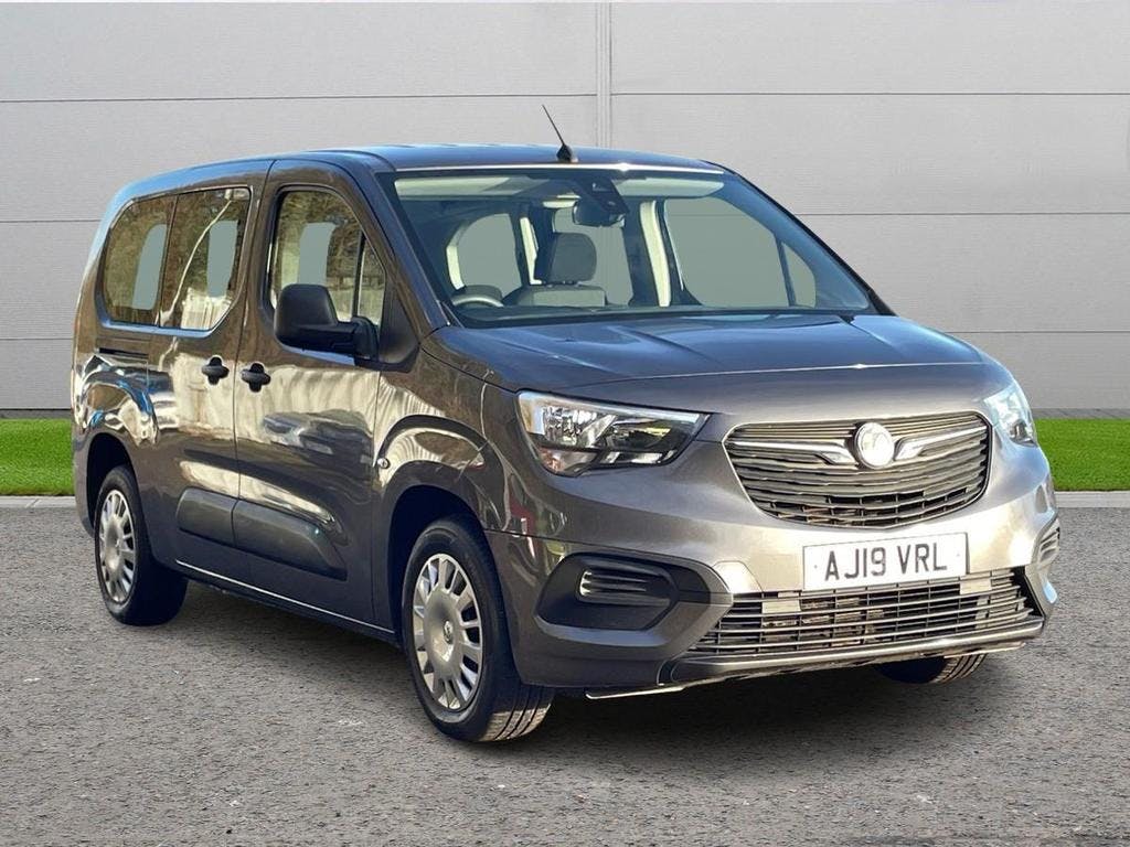 Grey Vauxhall Combo Life 1.2 Turbo Design Xl Mpv Euro 6 (s/s) 5dr 2019