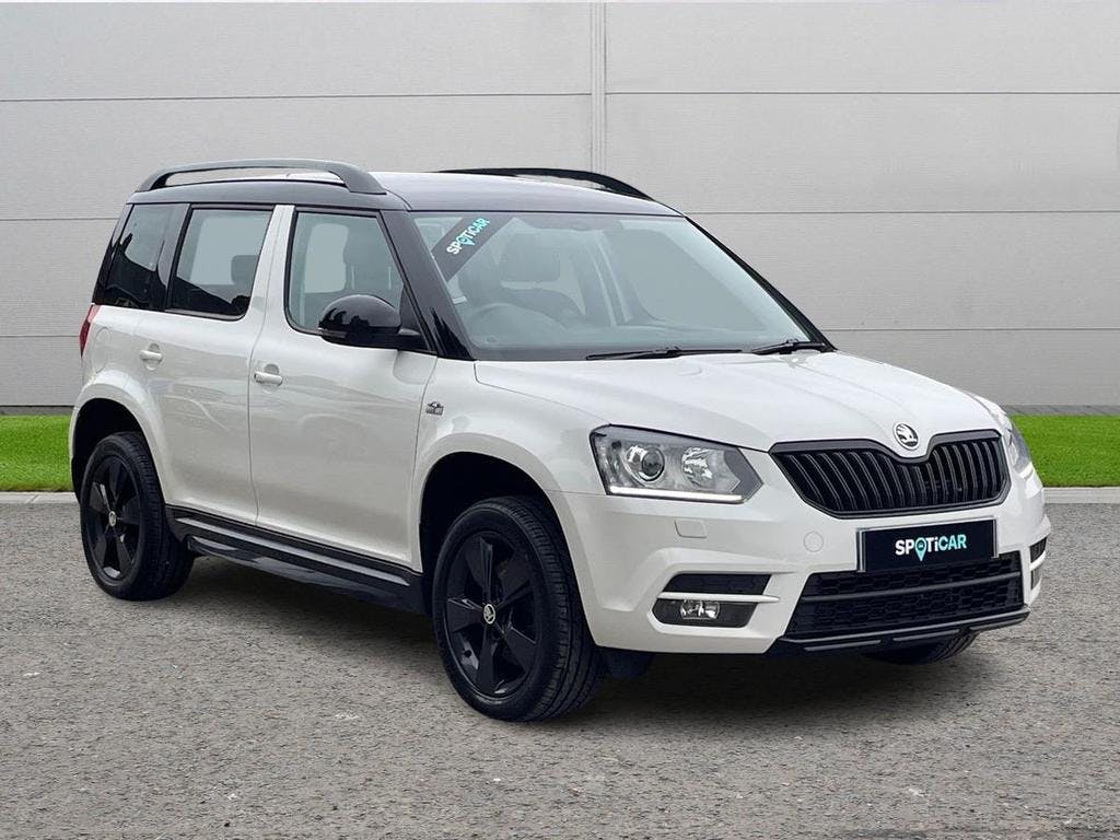 White ŠKODA Yeti 2.0 TDI Monte Carlo 4wd Euro 5 5dr 2015