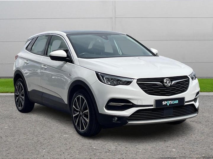 White Vauxhall Grandland X 1.2 Turbo Elite Nav Euro 6 (s/s) 5dr 2021