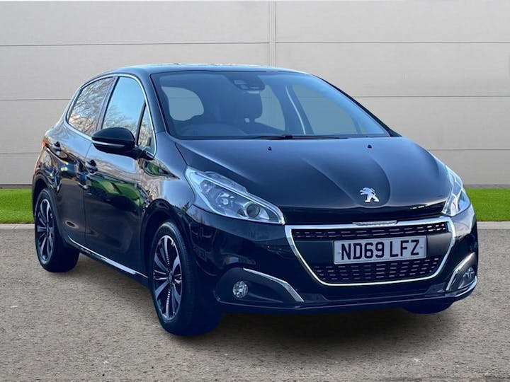 Black Peugeot 208 1.5 Bluehdi Tech Edition Euro 6 (s/s) 5dr 2019