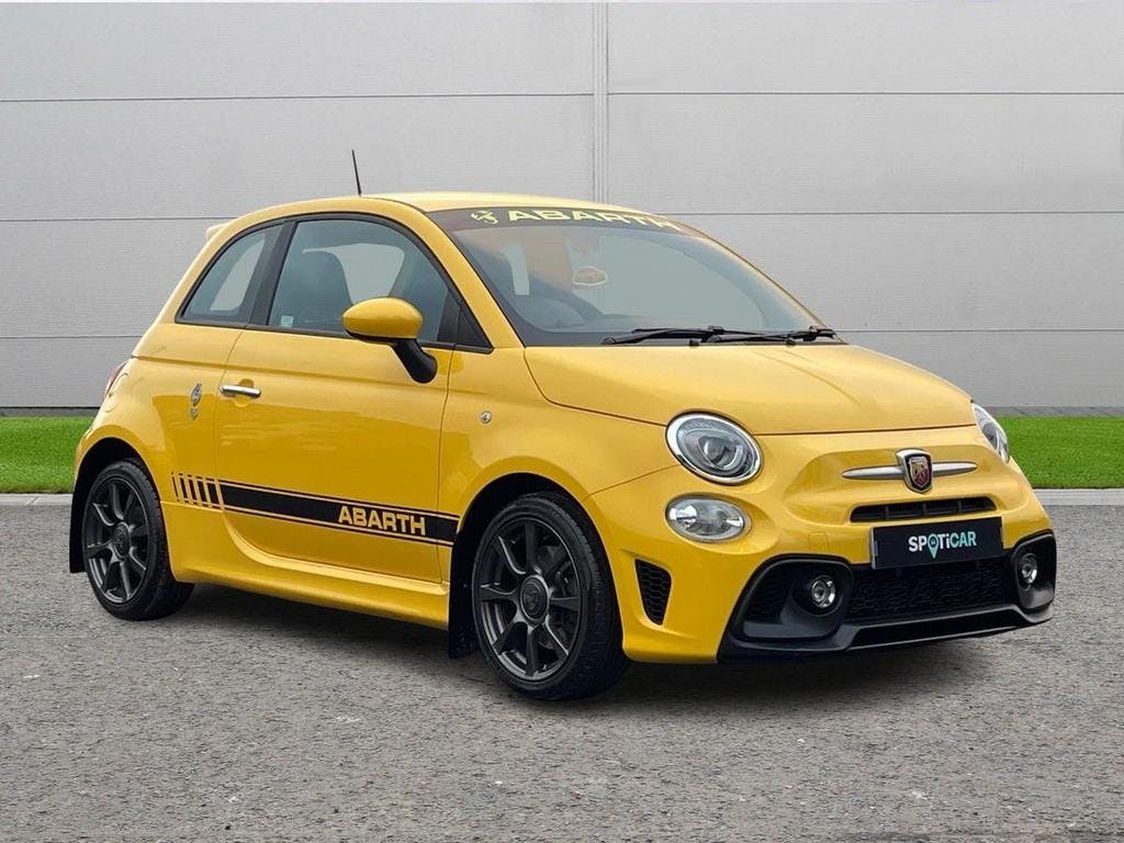 Yellow Abarth 595 1.4 T-jet 70th Euro 6 3dr 2019