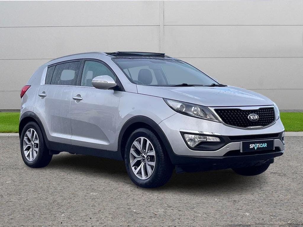 Silver Kia Sportage 1.7 CRDi Ecodynamics 2 2wd Euro 5 (s/s) 5dr 2015