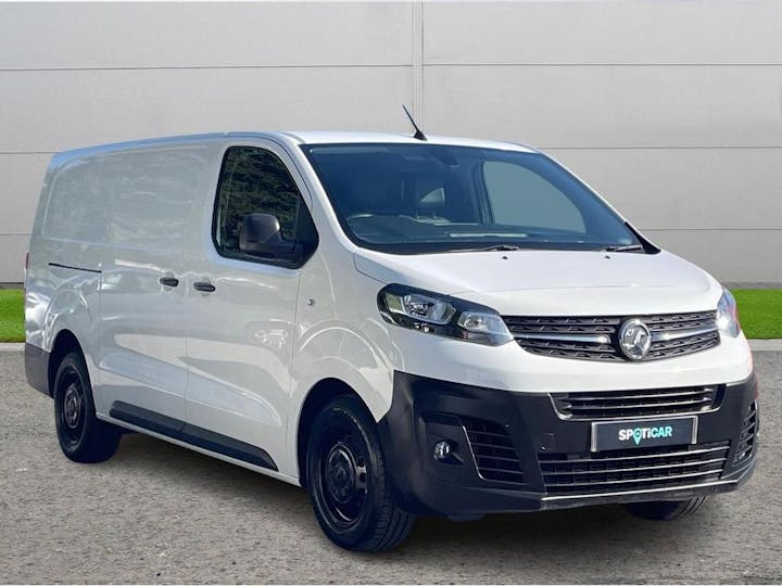 White Vauxhall Vivaro 1.5 Turbo D 2900 Dynamic L2 H1 Euro 6 (s/s) 6dr 2022