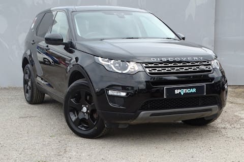 Black Land Rover Discovery Sport Td4 SE Tech 2016