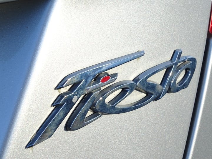 Silver Ford Fiesta Zetec S TDCi 2015