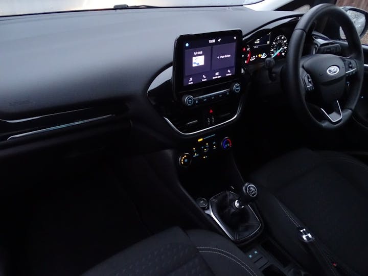Black Ford Fiesta Zetec 2019