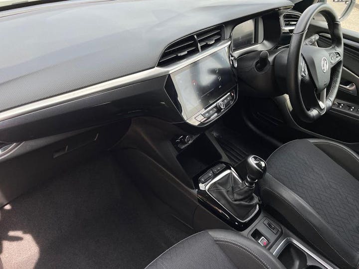 White Vauxhall Corsa 1.2 Turbo Elite Nav Premium Euro 6 (s/s) 5dr 2020
