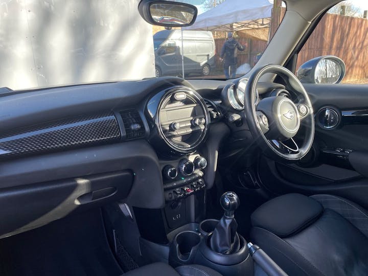 Grey MINI Hatch 2.0 Cooper S Euro 6 (s/s) 5dr 2018