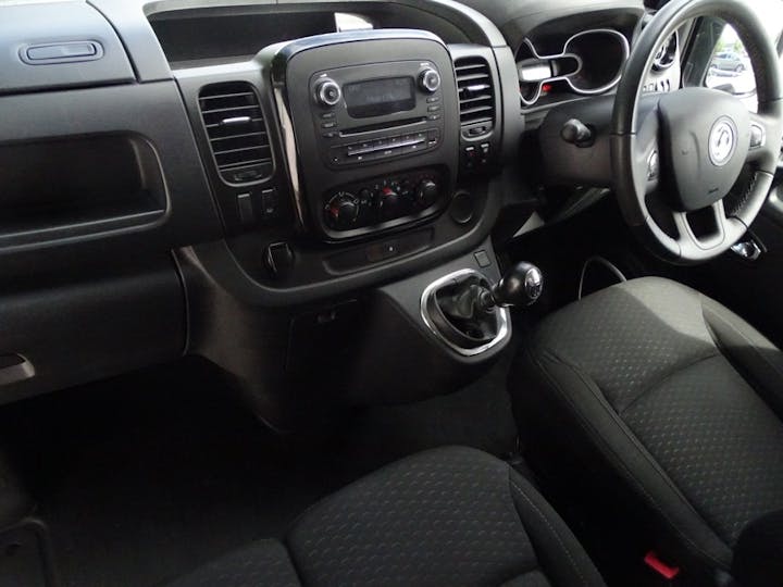 Silver Vauxhall Vivaro 1.6 CDTi 2900 Biturbo Ecotec Sportive Crew Van L2 H1 Euro 6 (s/s) 5dr (6 Seat) 2018