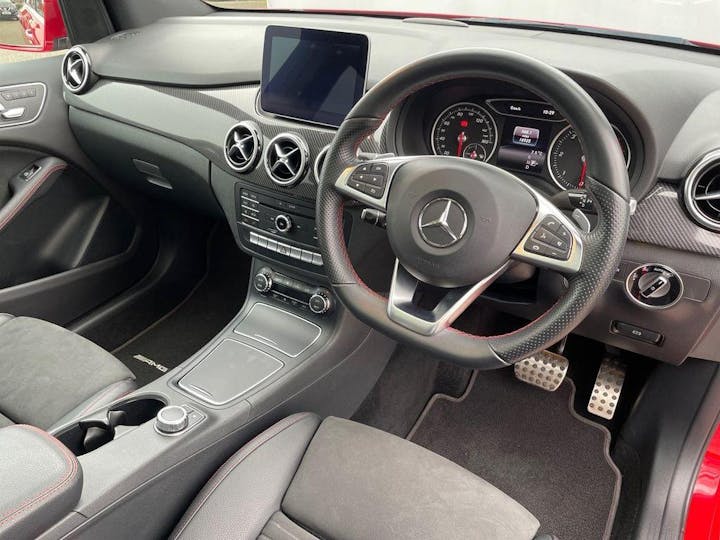 Red Mercedes-Benz B Class 2.1 B200d AMG Line (premium Plus) 7g-dct Euro 6 (s/s) 5dr 2018