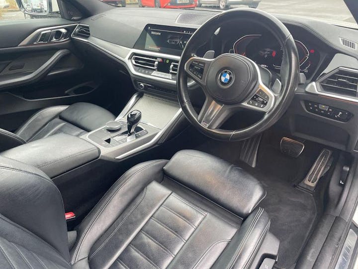 White BMW 4 Series 2.0 420i M Sport Auto Euro 6 (s/s) 2dr 2021