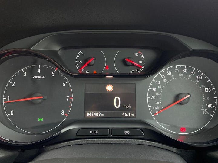 Grey Vauxhall Grandland X 1.2 Turbo SE Premium Euro 6 (s/s) 5dr 2021