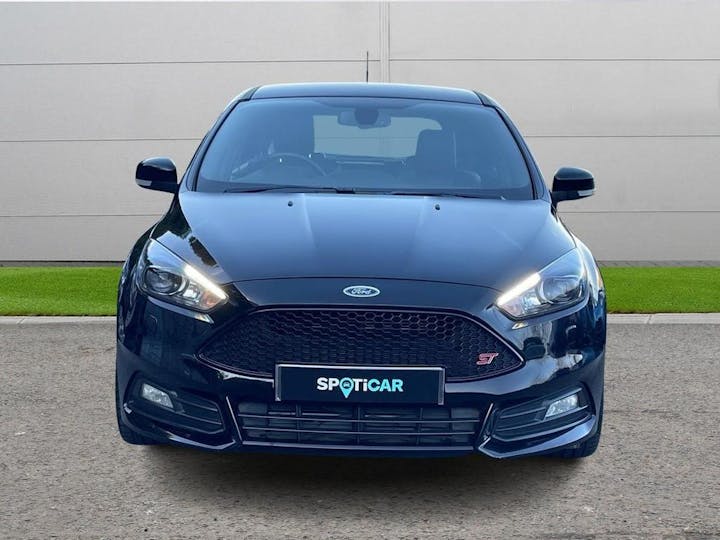 Black Ford Focus 2.0t Ecoboost ST-3 Euro 6 (s/s) 5dr 2016