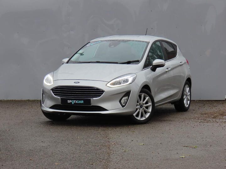 Silver Ford Fiesta 1.0t Ecoboost Titanium Euro 6 (s/s) 5dr 2019