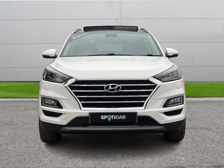 White Hyundai Tucson 2.0 CRDi Premium SE Auto 4wd Euro 6 (s/s) 5dr 2018