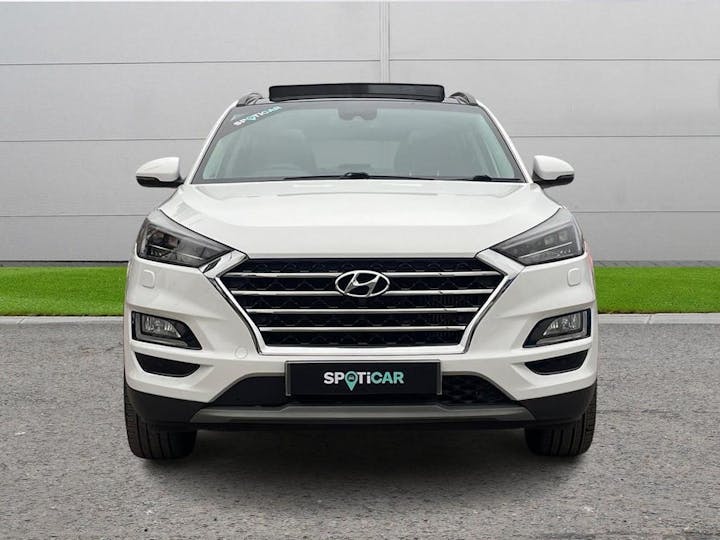 White Hyundai Tucson 2.0 CRDi Premium SE Auto 4wd Euro 6 (s/s) 5dr 2018