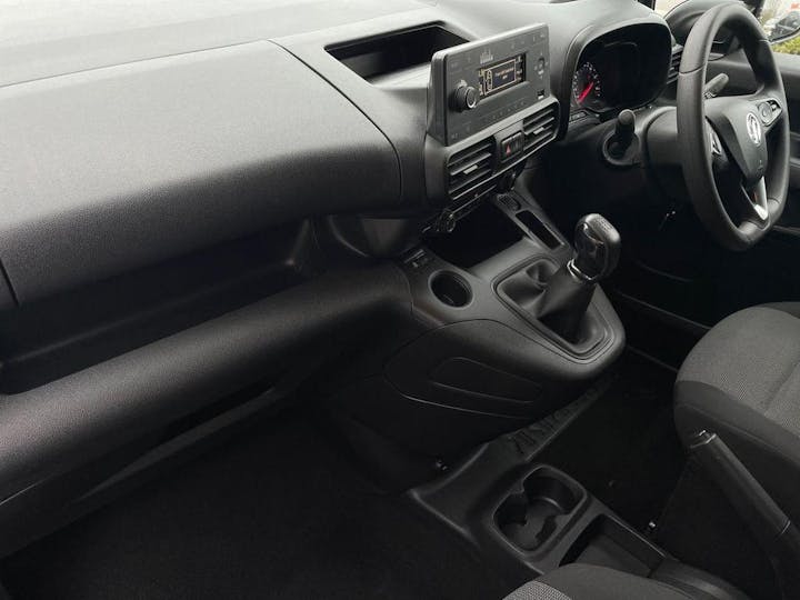 White Vauxhall Combo 1.6 Turbo D 2300 Sportive L1 H1 Euro 6 (s/s) 4dr 2020
