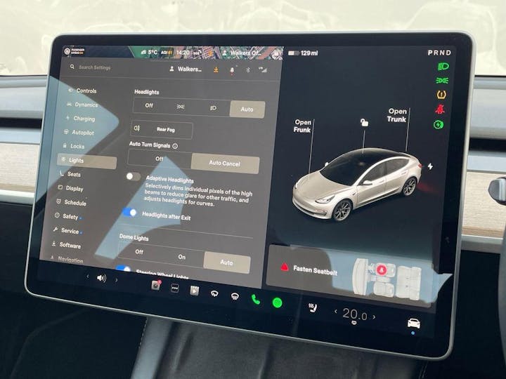 White Tesla Model 3 Standard Range Plus Auto Rwd 4dr 2021