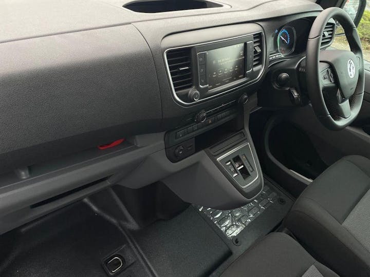  Vauxhall Vivaro E 3100 75kwh Elite Auto L2 H1 6dr (7.4kw Charger) 2023
