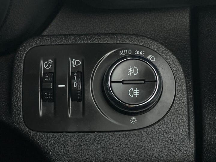 Grey Vauxhall Combo Life 1.2 Turbo Elite Auto Euro 6 (s/s) 5dr 2020