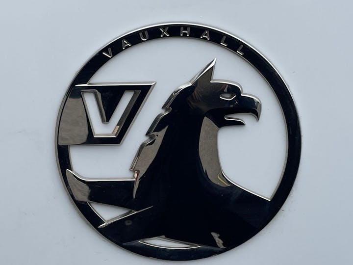 White Vauxhall Movano 2.2 CDTi 3500 Biturbo Dynamic FWD L2 H2 Euro 6 (s/s) 5dr 2022