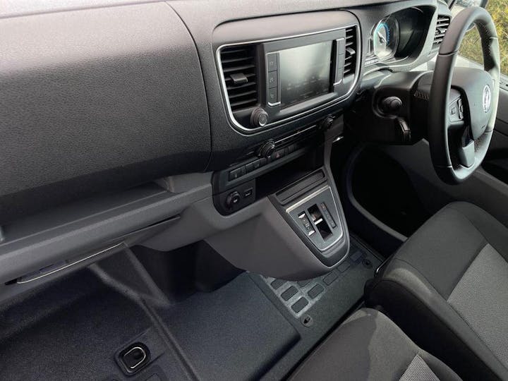  Vauxhall Vivaro E 3100 75kwh Elite Auto L2 H1 6dr (7.4kw Charger) 2022