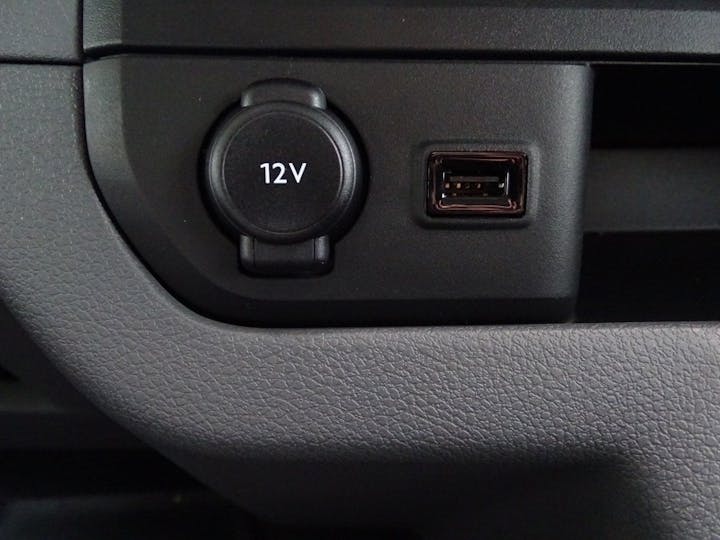 Black Vauxhall Vivaro L2h1 3100 Elite 2022