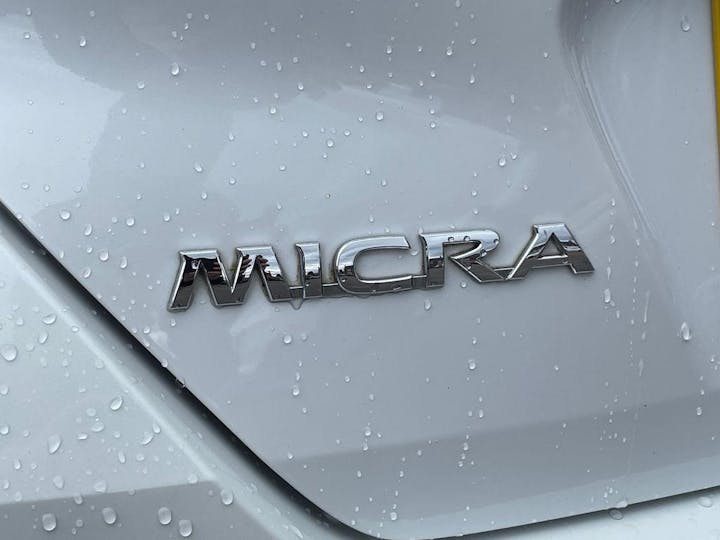 White Nissan Micra 1.0 Ig-t Acenta Xtron Euro 6 (s/s) 5dr 2021