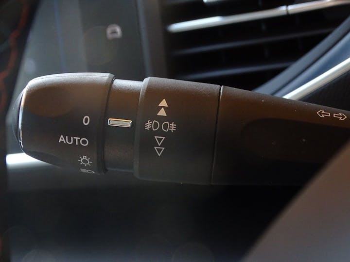 Grey Peugeot 308 1.2 Puretech Tech Edition Euro 6 (s/s) 5dr 2019