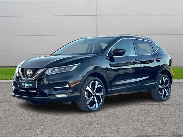 Black Nissan Qashqai 1.5 DCi Tekna Euro 6 (s/s) 5dr 2019