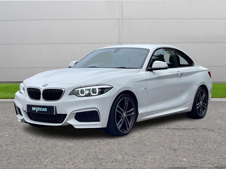 White BMW 2 Series 1.5 218i Gpf M Sport Euro 6 (s/s) 2dr 2020