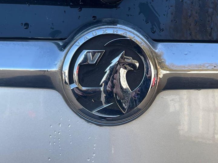 Silver Vauxhall Zafira Tourer 1.4i Turbo SRi Nav Auto Euro 6 5dr 2018