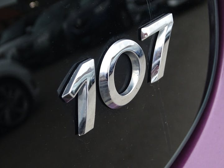 Purple Peugeot 107 1.0 12v Active 3dr 2013