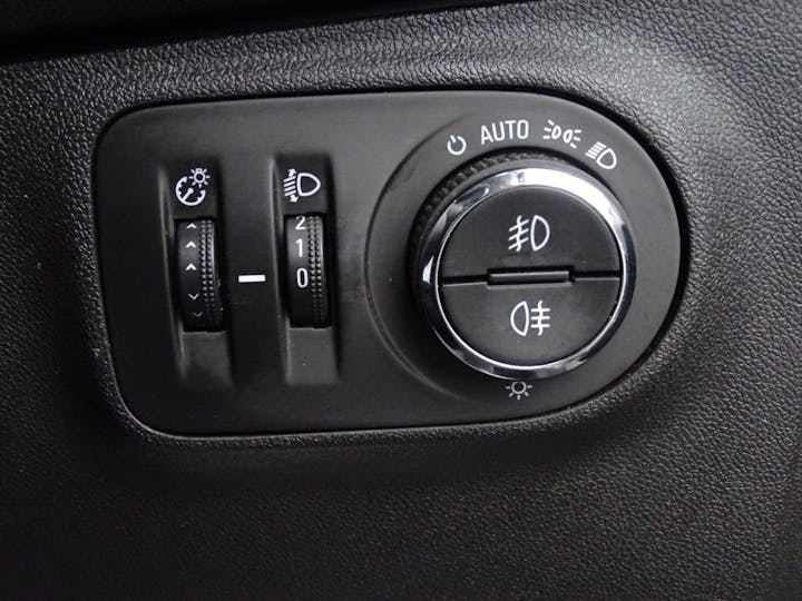 Grey Vauxhall Corsa 1.4i Ecotec SRi Euro 6 5dr 2018