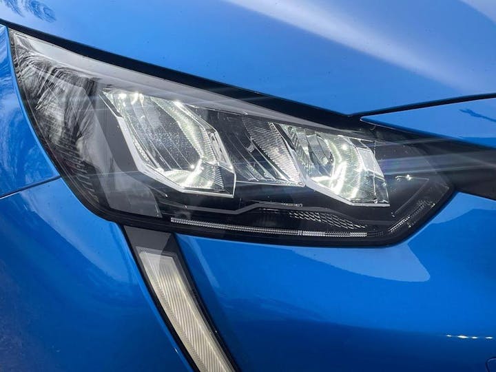Blue Peugeot 208 1.2 Puretech Allure Premium + Euro 6 (s/s) 5dr 2022