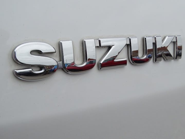 White Suzuki Celerio Sz2 2018