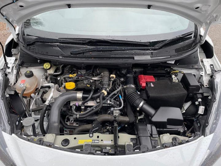 White Nissan Micra 1.0 Ig-t Acenta Xtron Euro 6 (s/s) 5dr 2021