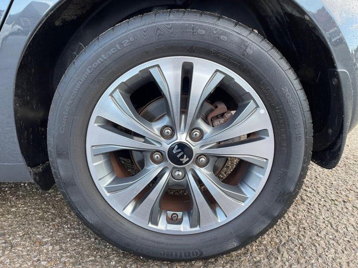 Grey Kia Venga 1.6 3 Auto Euro 6 5dr 2018