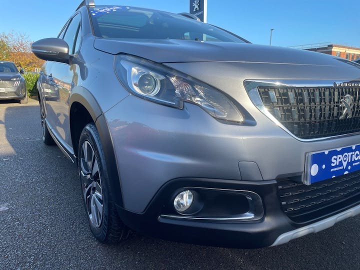  Peugeot 2008 1.2 Puretech Allure Premium Euro 6 (s/s) 5dr 2018