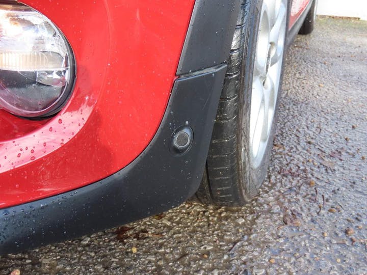 Red MINI Hatch 1.5 Cooper Euro 6 (s/s) 3dr 2014