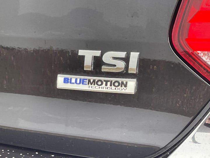 Black Volkswagen Polo 1.2 TSI Bluemotion Tech SE Euro 6 (s/s) 5dr 2015