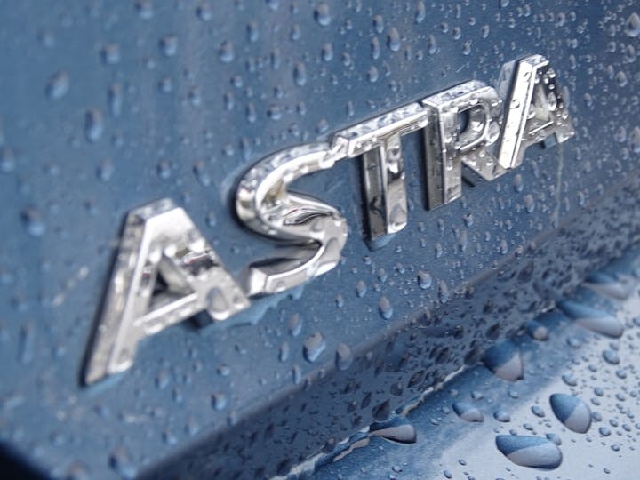 Blue Vauxhall Astra SRi 2017