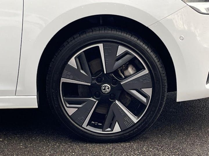 White Vauxhall Corsa E 50kwh Elite Premium Auto 5dr (11kw Charger) 2022