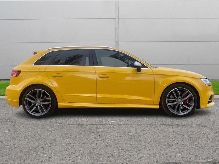 Yellow Audi S3 2.0 TFSI Sportback S Tronic Quattro Euro 6 (s/s) 5dr 2017