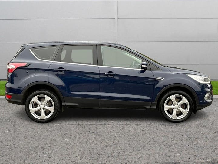 Blue Ford Kuga 2.0 TdCi Titanium X 2wd Euro 6 (s/s) 5dr 2018