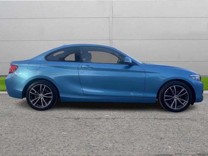 Blue BMW 2 Series 1.5 218i Sport Euro 6 (s/s) 2dr 2017