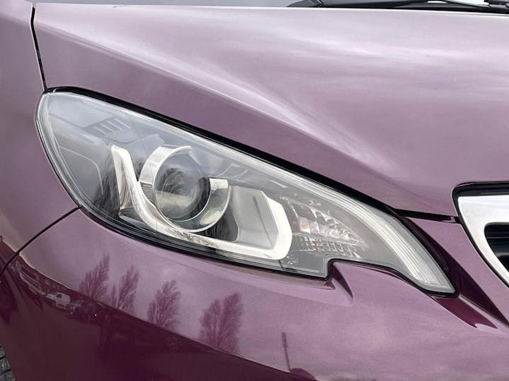 Purple Peugeot 108 1.0 Allure Euro 6 5dr 2018