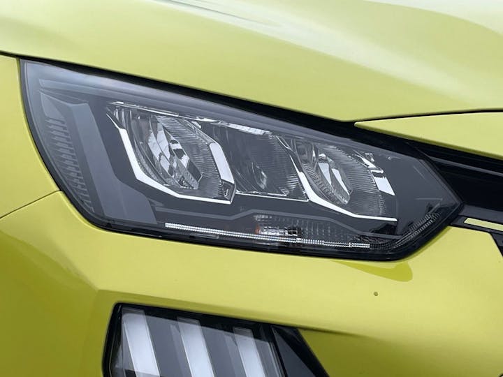 Yellow Peugeot E 208 50kwh E-style Auto 5dr (7.4kw Charger) 2023