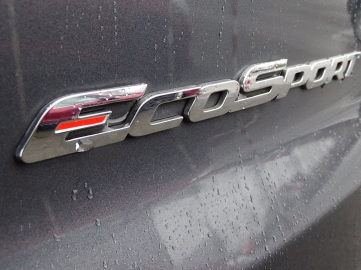 Grey Ford Ecosport Titanium S 2017