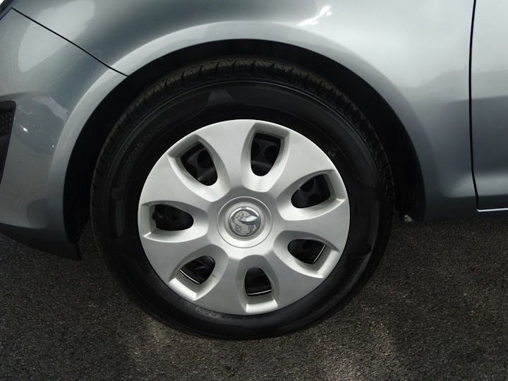 Silver Vauxhall Corsa 1.4 16V Design Auto Euro 5 5dr (a/c) 2014